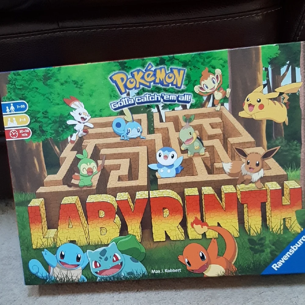 NIB Pokemon Labyrinth Board Game